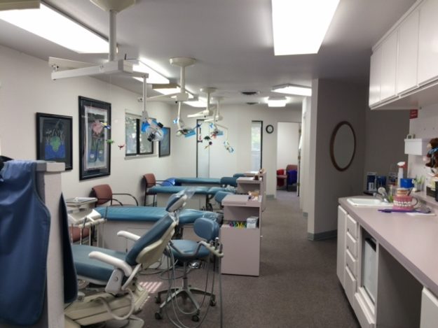 4091 SOUTH VALLEY – HOLLISTER GP PEDIATRIC 4091 SOUTH VALLEY - HOLLISTER GP PEDIATRIC